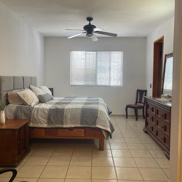 Nueva Casa Lolis - Three-Bedroom House - 5