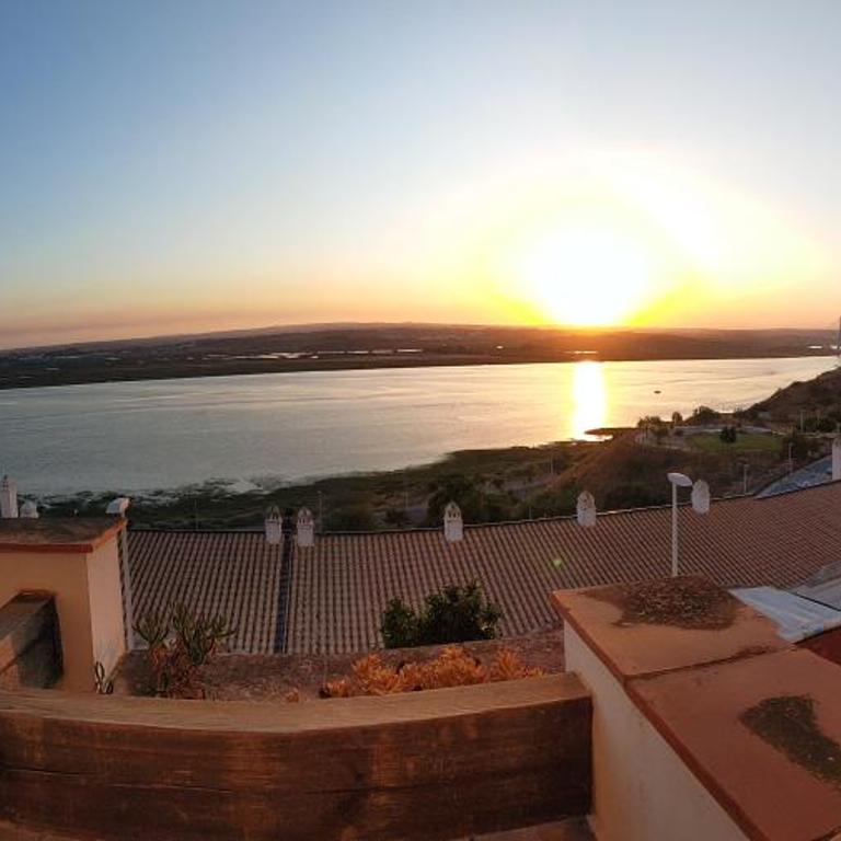 Chalet 3 hab vista rio Guadiana - Three-Bedroom House - 19