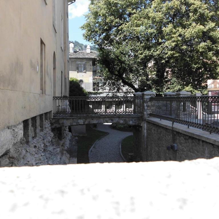 Aosta Center large Apartment with large shower - One-Bedroom Apartment - 11