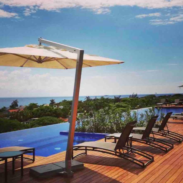 Ocean View Pool in Exclusive Playacar, En-Suite Rooms - Apartamento de 4 dormitorios con balcón - 1