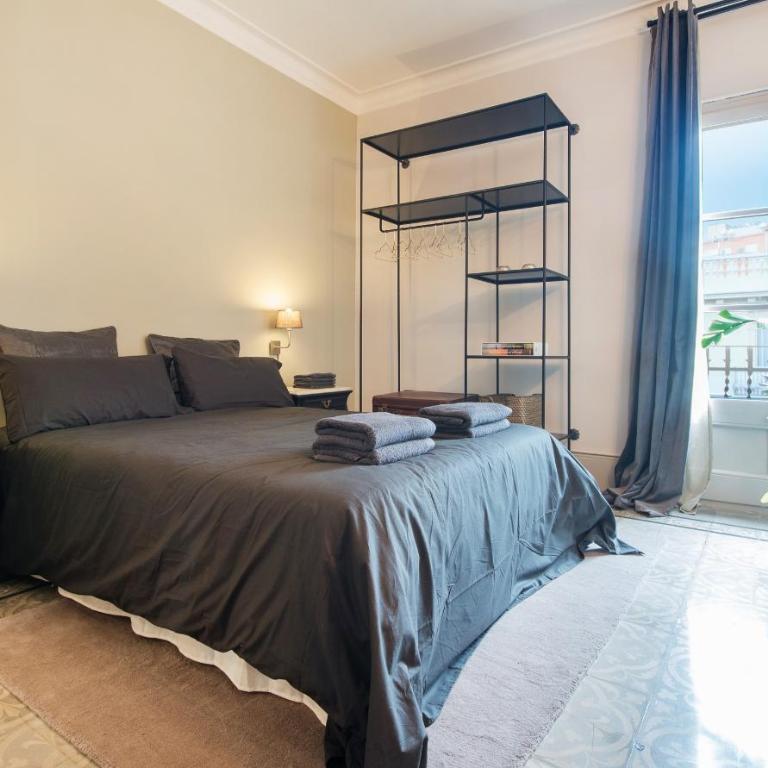 You Stylish Boutique Apartments - Three-Bedroom Apartment - 8