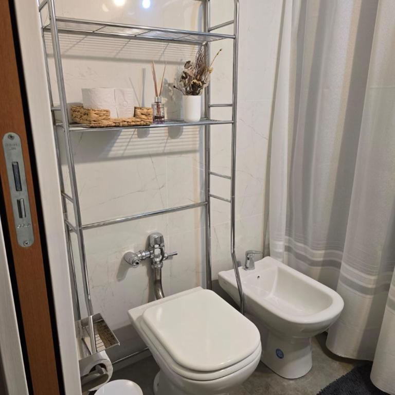 Barrio Norte 3 ambientes my cerca del Shopping Alto Palermo - Two-Bedroom Apartment - 12