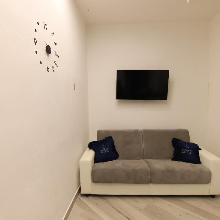 House Giulia - Appartamento con 1 Camera da Letto - 2