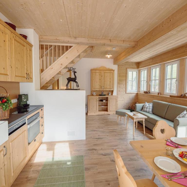 Chalet near Lake Grundlsee with Sauna - Maison de Vacances 3 Chambres - 10