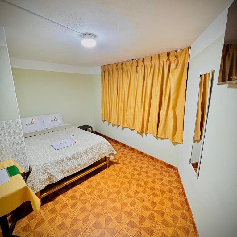 Hospedaje Carrasco Cajamarca - Habitación Triple - 1