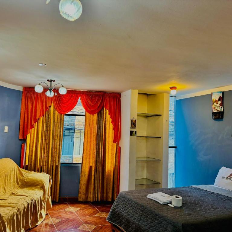 Hospedaje Carrasco Cajamarca - Habitación Familiar - 1