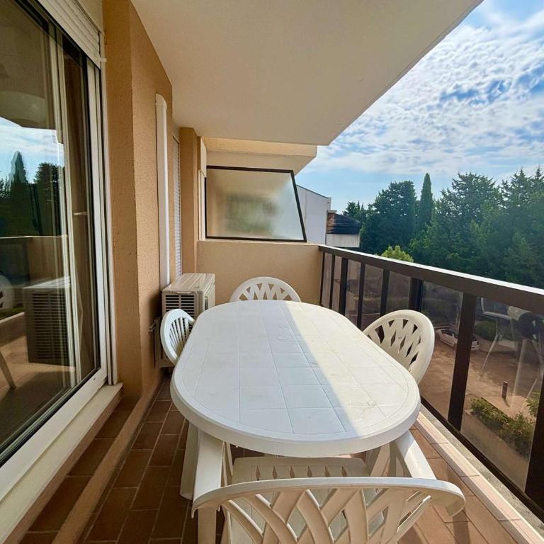 Appartement 4 Pers. Centre Cavalaire avec Terrasse et Parking - FR-1-226B-241 - Appartement - 9