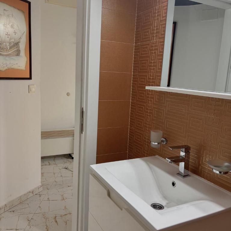 Palm Suite - City center - Apartman sa Pogledom na Grad - 4