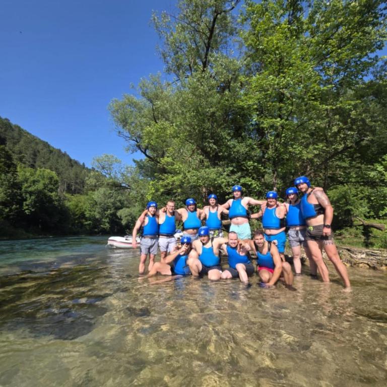 Vikendica, Bazen, Šedrvan, Rafting na Uni, Quad - Four-Bedroom House - 7