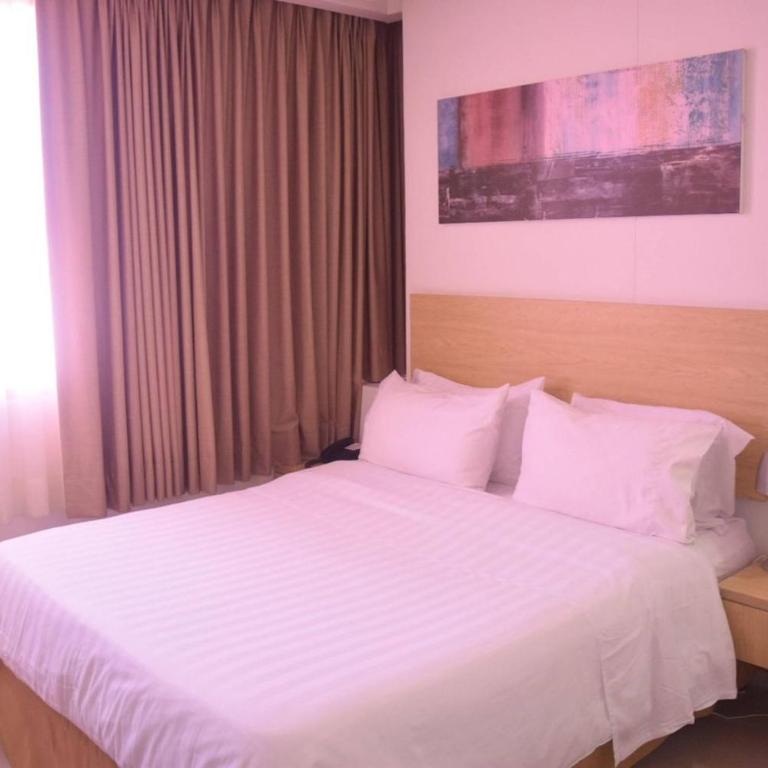 Radisson Diamond Barranquilla - Habitación con cama grande y vistas a la ciudad - No fumadores - 1