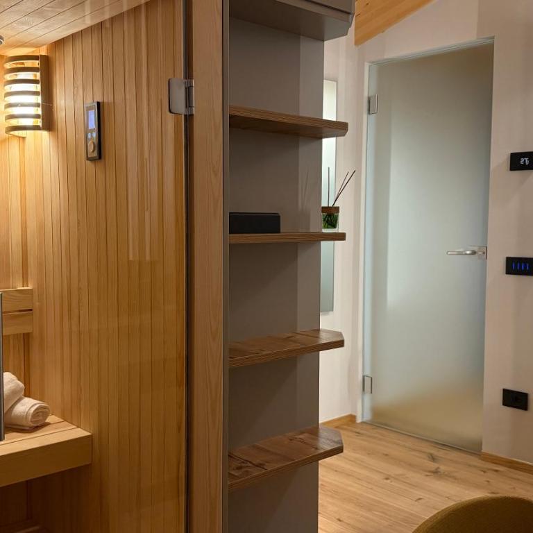 A&F LUXURY Rooms Pinzolo - Habitación Deluxe con cama extragrande - 5