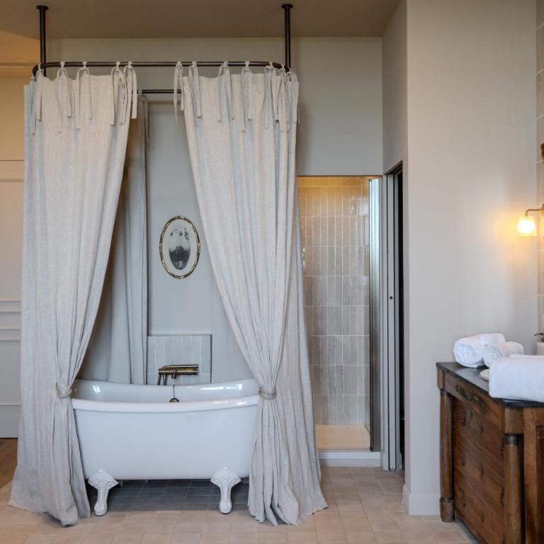 Château de la Pascalette - Chambre Double Deluxe - Vue sur Mer - 12