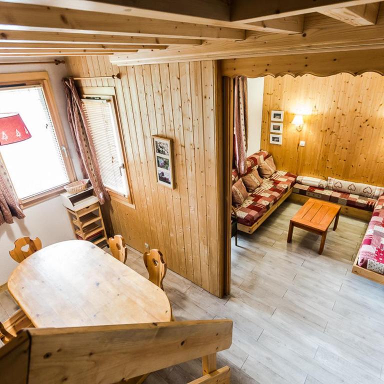 Duplex cosy 6 pers à 150m des pistes avec parking gratuit, balcon, appareils à raclette et fondue - FR-1-329-86 - Apartment - 7