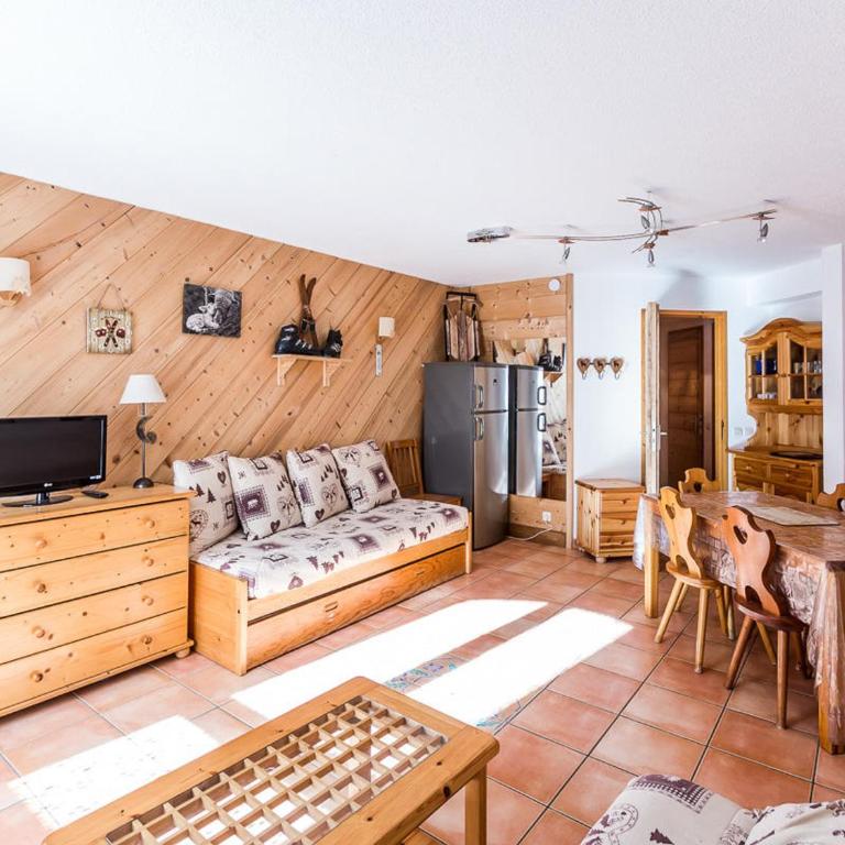 Appartement Charmant pour 5 Pers. à Montchavin, 2 Balcons, Proche Pistes, Parking Gratuit - FR-1-329-81 - Appartamento - 1