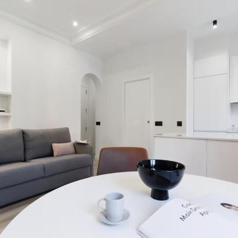 Luz y diseño en Malasaña, Piso céntrico y nuevo - Apartment mit 2 Schlafzimmern - 26