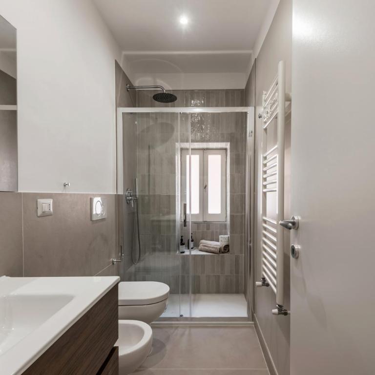 Maggiore Home - Appartamento con 2 Camere da Letto - 12