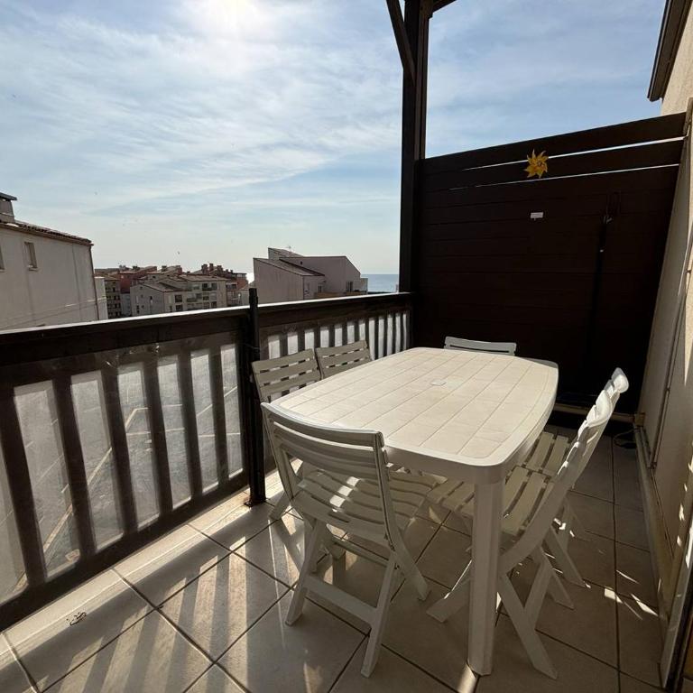 STUDIO MEZZANINE POUR 4 PERSONNES CLIMATISE - Studio - 1