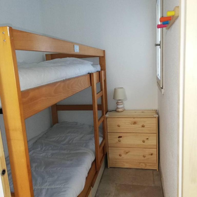 STUDIO CABINE AVEC JARDINET ET PARKING PRIVATIF - Apartment - Erdgeschoss - 4