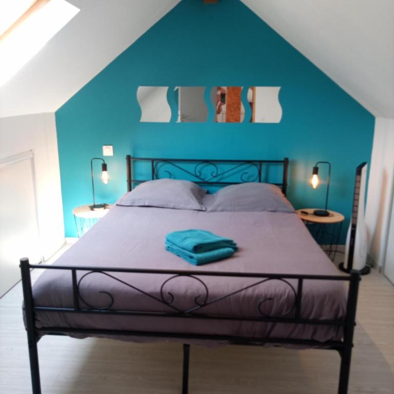 très grand appartement de 90 m2 chez l'habitant avec trois ventilateurs, jusqu'à 6 personnes - Appartement 2 Chambres - 4