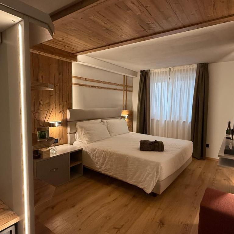 A&F LUXURY Rooms Pinzolo - Habitación Deluxe con cama extragrande - 2