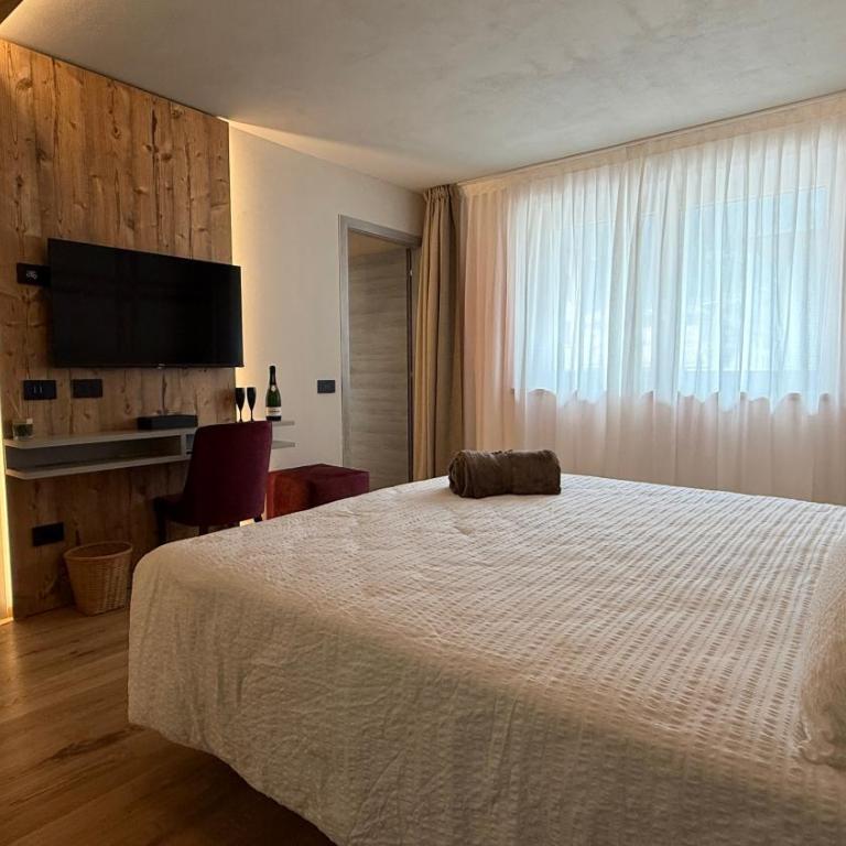 A&F LUXURY Rooms Pinzolo - Habitación Deluxe con cama extragrande - 9
