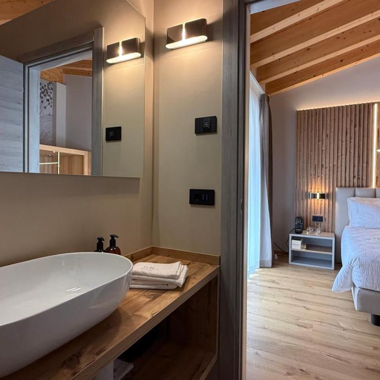 A&F LUXURY Rooms Pinzolo - Habitación Deluxe con cama extragrande - 13