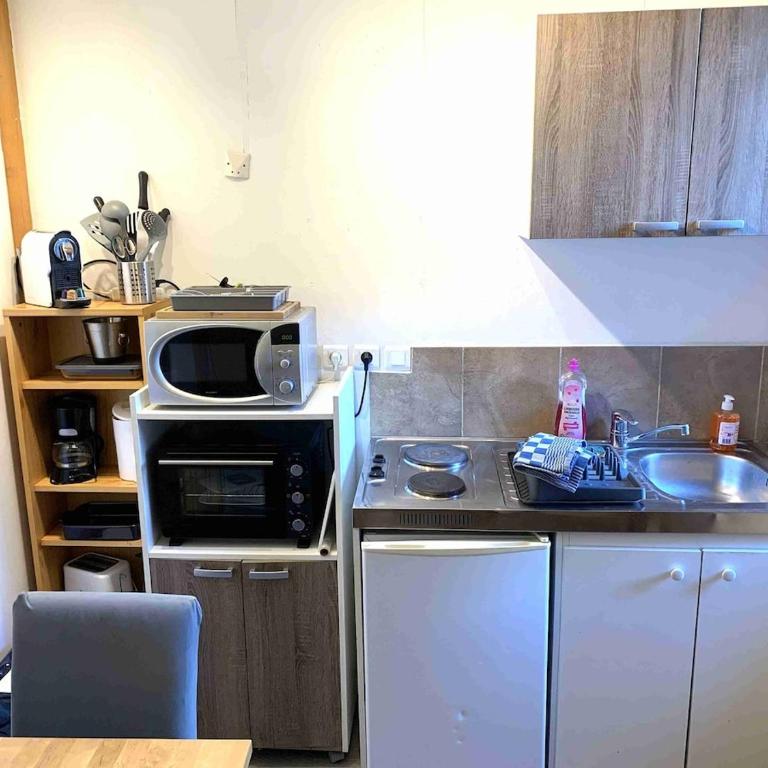 Studio Mezza - One-Bedroom Apartment - 21
