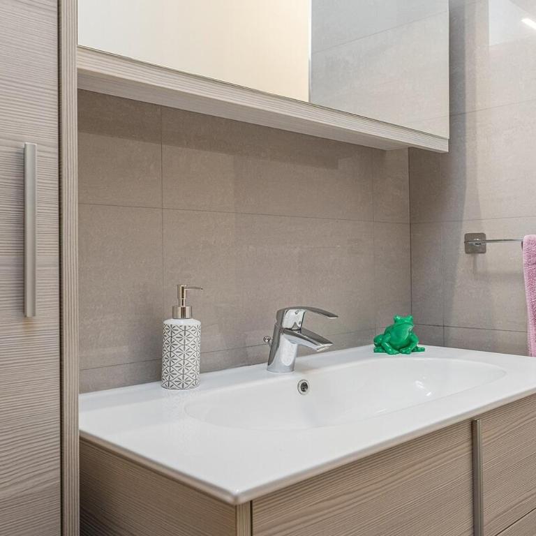 Quiet home in Milan close to the Olimpic Village - Appartamento con 1 Camera da Letto - 4