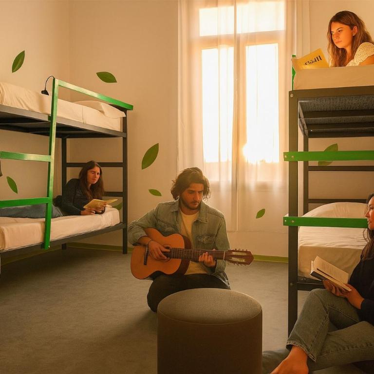 Bohoostel - Posto Letto in Dormitorio Femminile per 4 Persone - 2