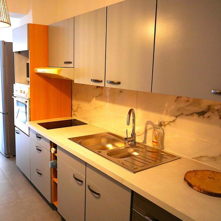 4 couchages, patio extérieur, quartier Notre-Dame - Apartamento de 2 dormitorios - 2
