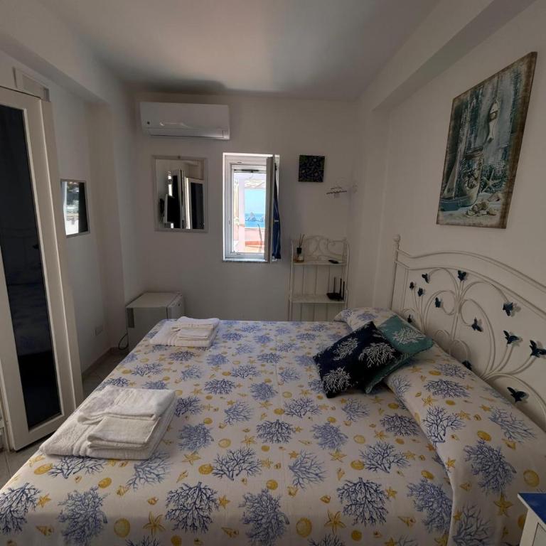 B&B Il Sogno Ponza - Camera Matrimoniale con Vista Mare - 5