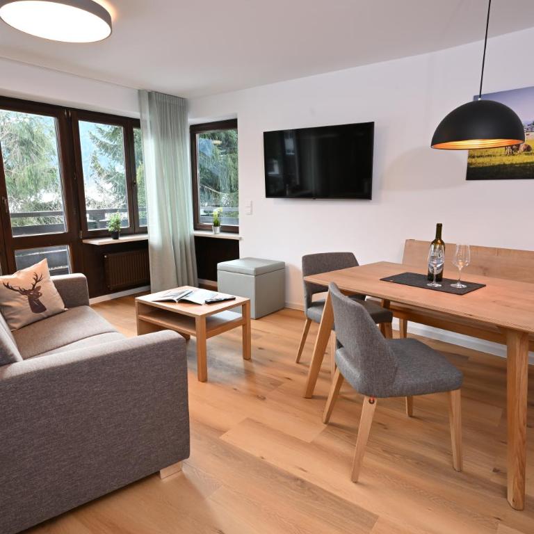 Alpenhof Apartments Oberstdorf - Family Apartment with 2 rooms - 6