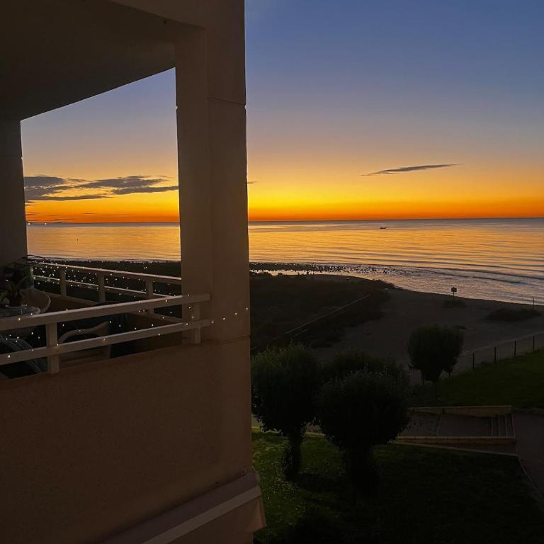 Private beachfront in Alicante - Apartamento de 3 dormitorios - 6