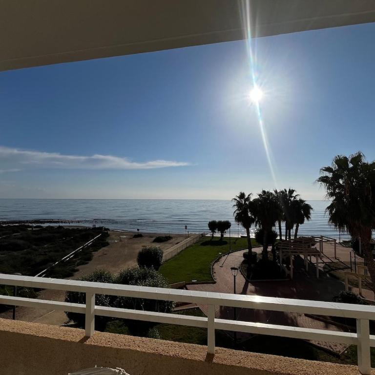 Private beachfront in Alicante - Apartamento de 3 dormitorios - 14