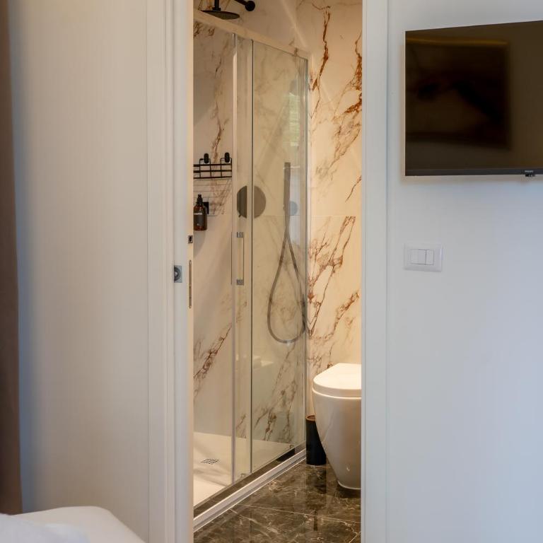 Romart Luxury Rooms - Camera Matrimoniale Deluxe con 1 Letto Supplementare - 15