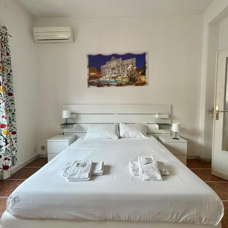 Cipro Vatican Home - Appartamento con 2 Camere da Letto e Balcone - 17