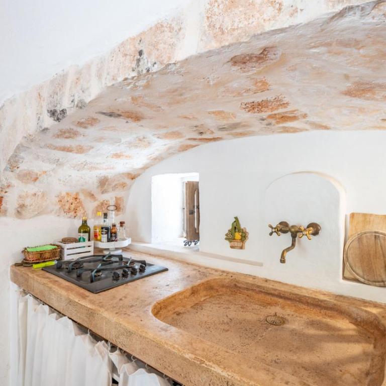Tenuta Trullo Alto by Rentbeat - Villa - 17