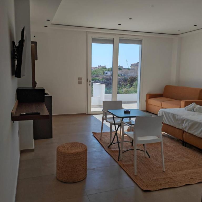 Dimora Cala Graziosa - King Studio with Sofa Bed - 4