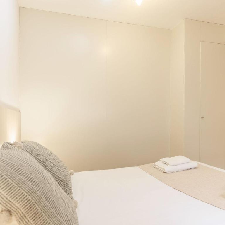 Bravissimo Cort Reial 4A Duplex, Monthly Apartment - Apartamento Deluxe de 3 dormitorios - 15