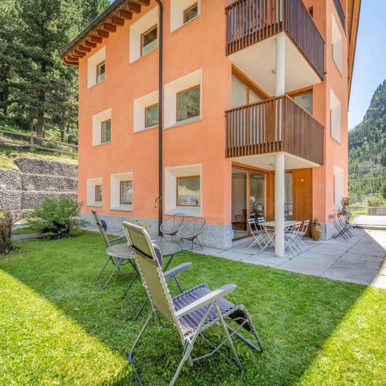 Magnificent Stay near Sankt Moritz - Apartment - 19