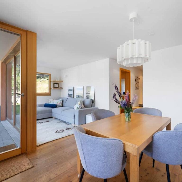 Magnificent Stay near Sankt Moritz - Apartment - 3