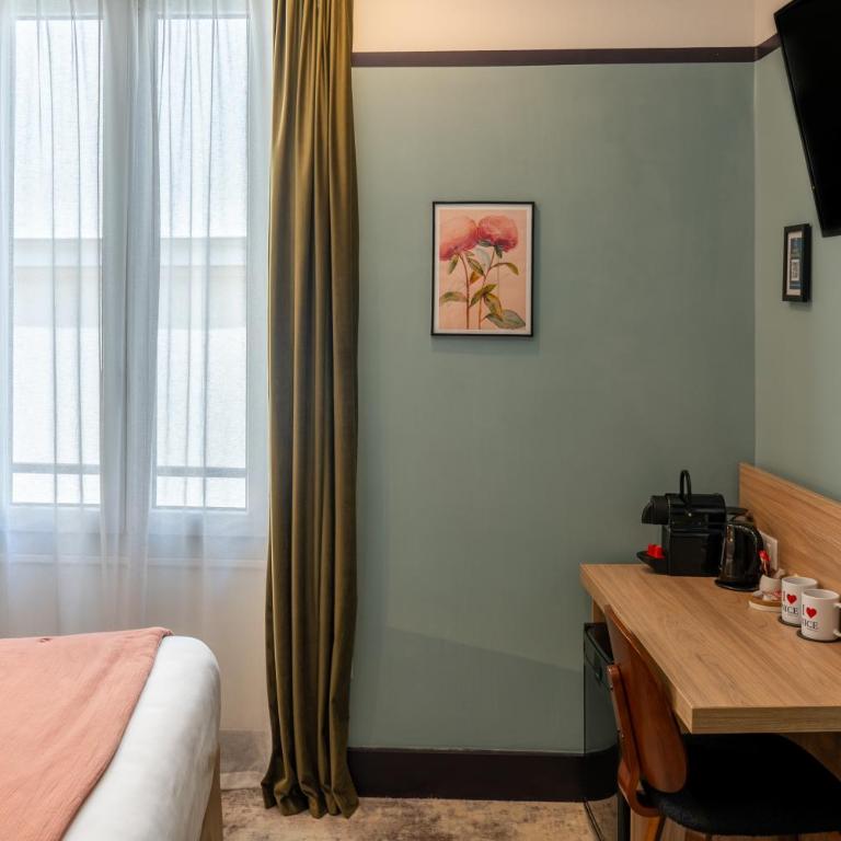 Hôtel de France, un hôtel AMMI - Petite Chambre Double Standard - 11
