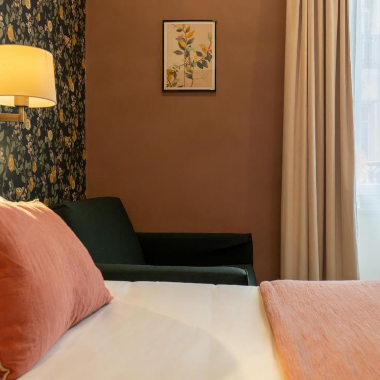 Hôtel de France, un hôtel AMMI - Chambre Supérieure - 13