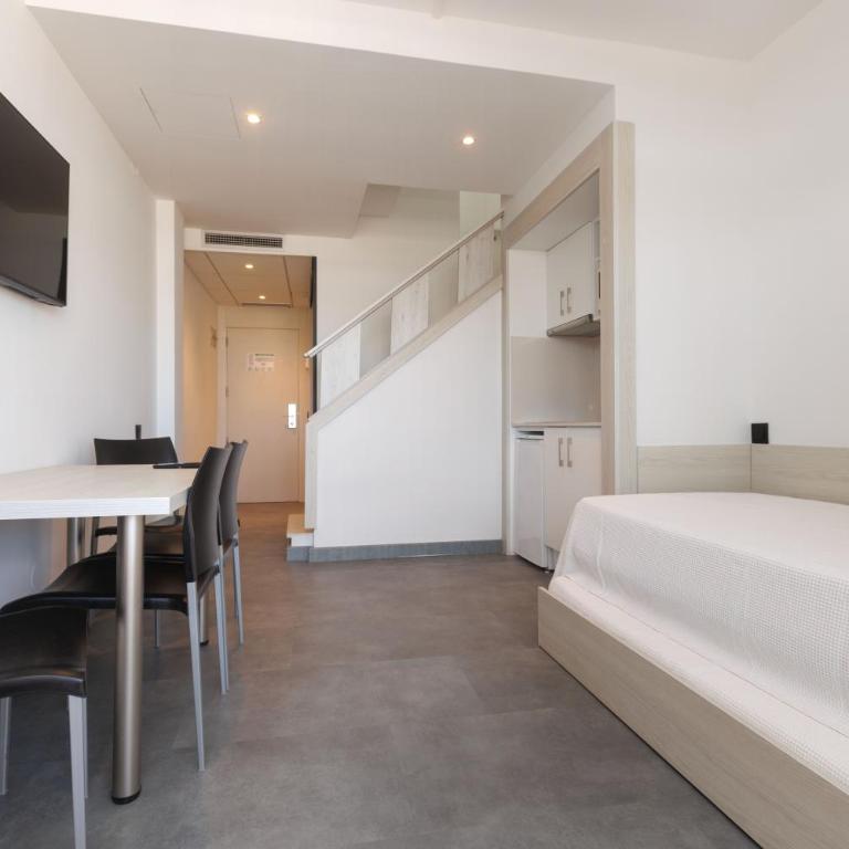 Ponient Marinada by PortAventura World - Available rates with tickets to PortAventura Park & Ferrari Land - Habitación Superior Dúplex 4* (2 adultos) - 3