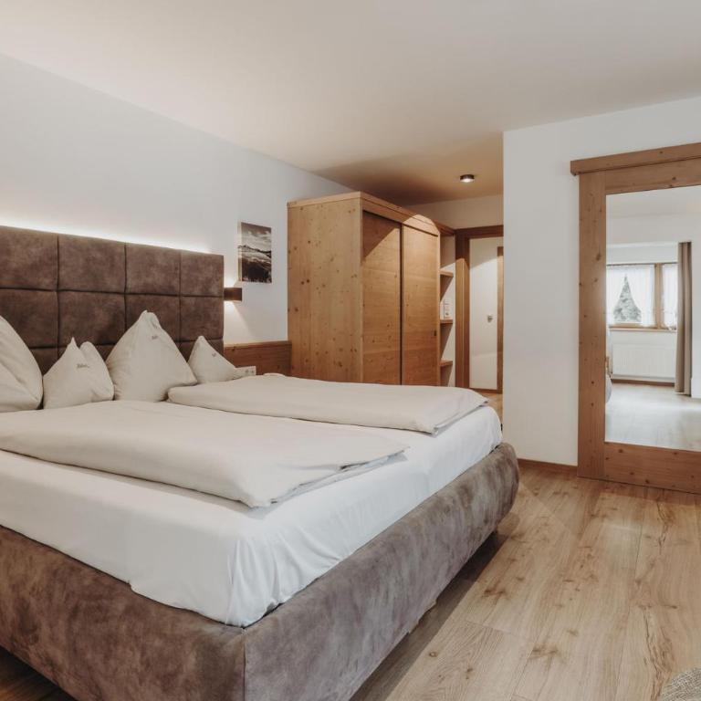 Habachklause Familien Bauernhof Resort - Deluxe Suite mit 1 Schlafzimmer (2 Erwachsene + 1 Kind) - 1