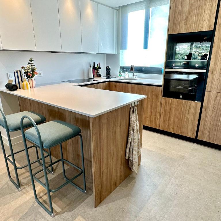 Stylish 3-Bedroom Apartment in Azahar de Estepona - Apartamento de 3 dormitorios - 21