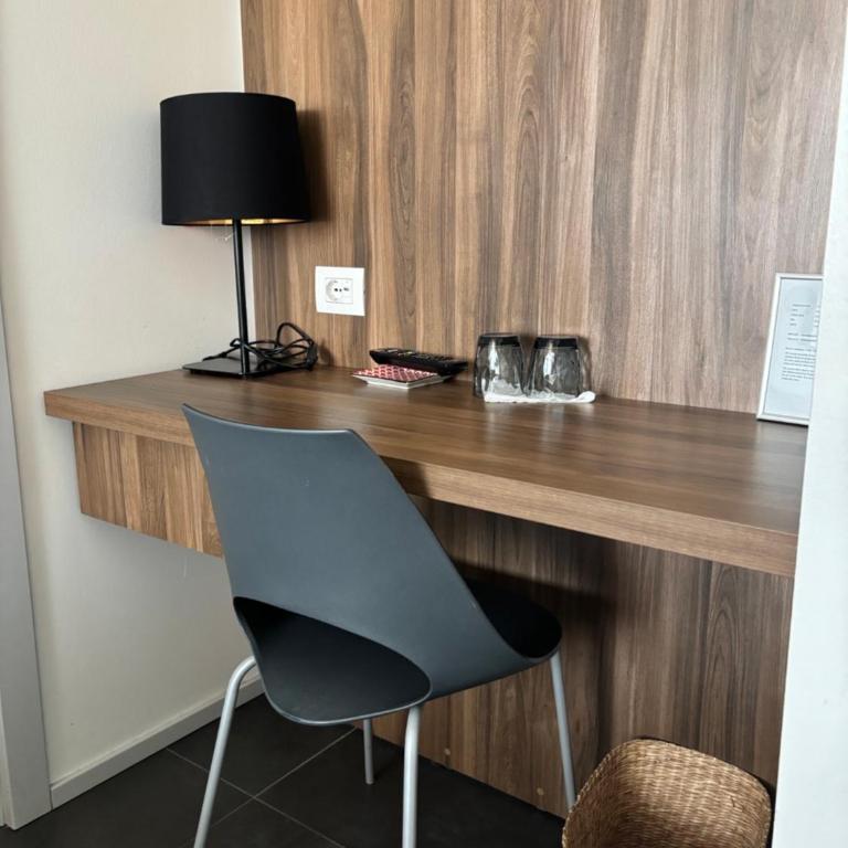 Enjoy Garden - Flavio Baracchini 9 - Rooms - Deluxe Room - 11