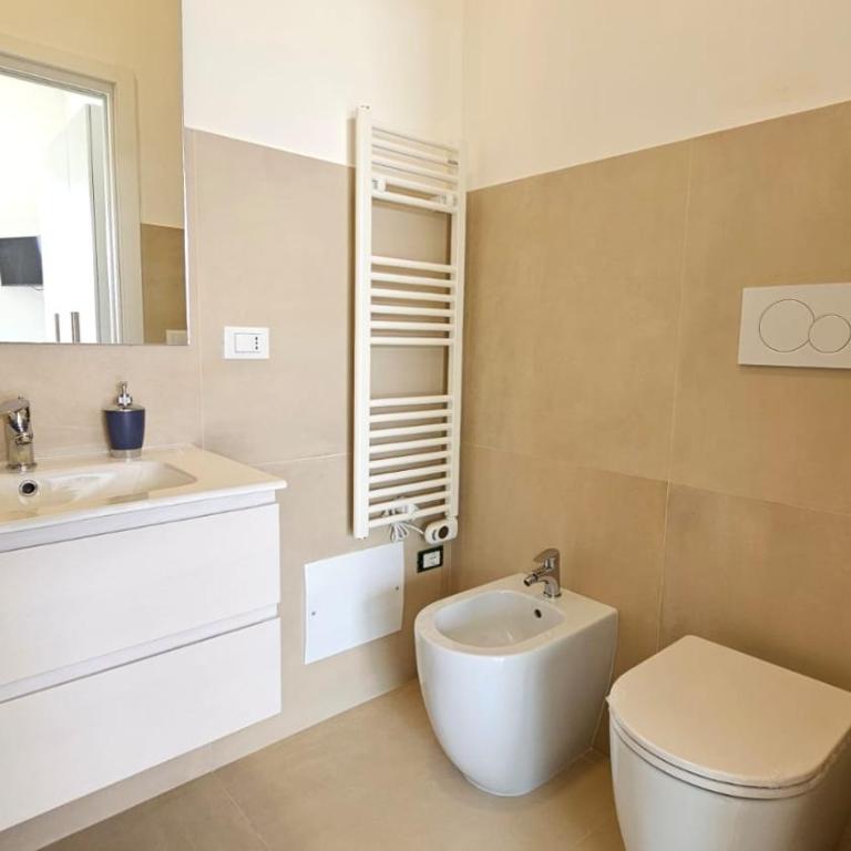 Villetta Maria - Triple Room with Private Bathroom - 2