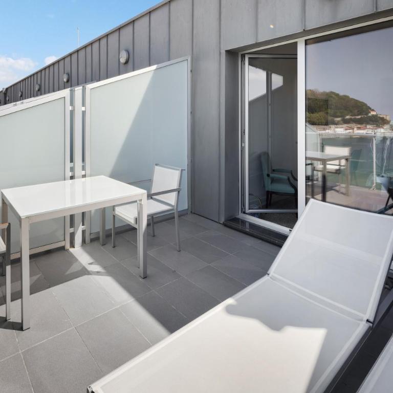 Hotel de Londres y de Inglaterra - Ático con terraza y vistas al mar - 9