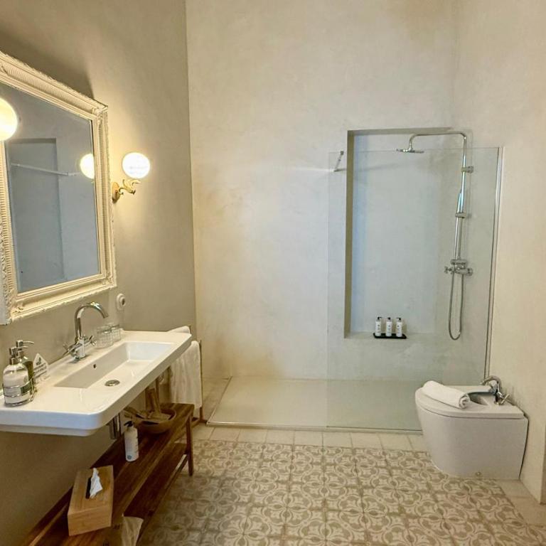 Casa Pizarro Hotel - Habitación Familiar Deluxe - 8